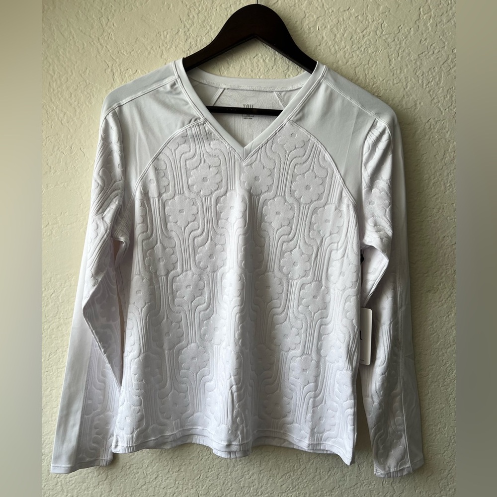 Tail Textured V-Neck Women’s‎ Top